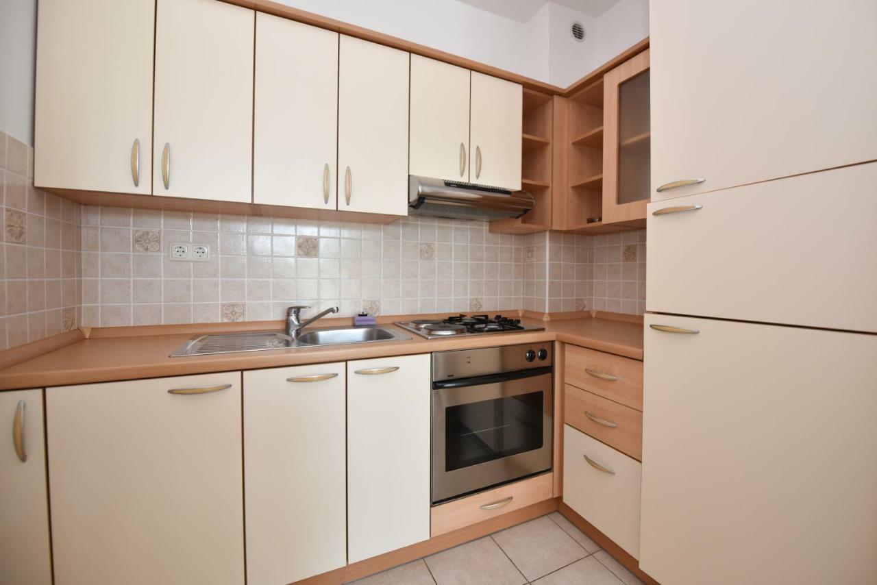 Milka Appartements Stara Novalja Zewnętrze zdjęcie