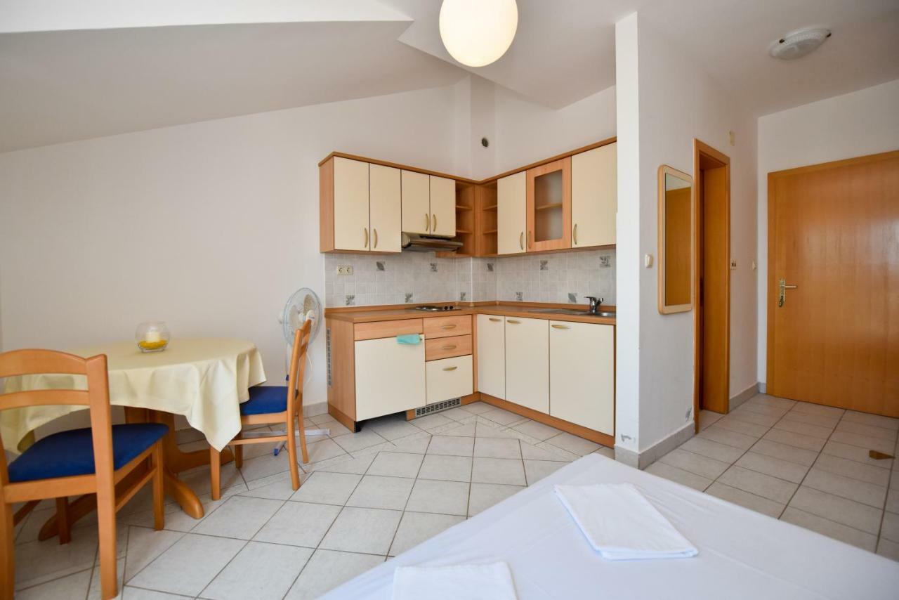 Milka Appartements Stara Novalja Zewnętrze zdjęcie